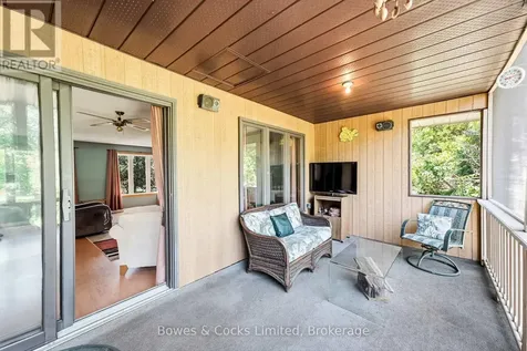 316 Leon Avenue Selwyn ON K9L 1M1
