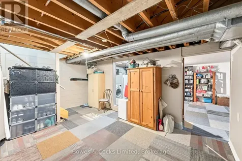 316 Leon Avenue Selwyn ON K9L 1M1