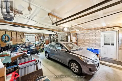 316 Leon Avenue Selwyn ON K9L 1M1