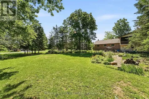 316 Leon Avenue Selwyn ON K9L 1M1