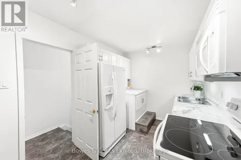 316 Leon Avenue Selwyn ON K9L 1M1