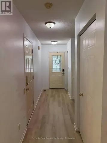 206 Rickson Avenue Guelph (kortright West) ON N1G 4Y6
