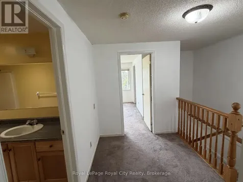 206 Rickson Avenue Guelph (kortright West) ON N1G 4Y6