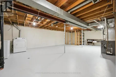 427 Victoria Road North Guelph (victoria North) ON N1E 5J0