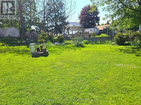 17 Arthur Street East Minto ON N0G 1Z0