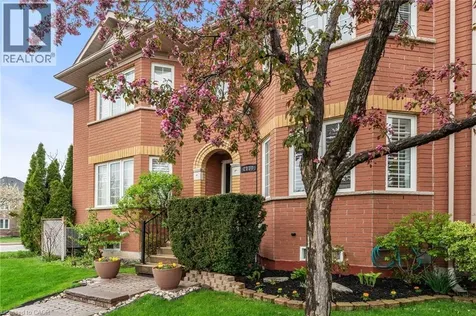 2130 Forest Gate Park Oakville ON L6M 4B4