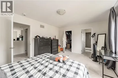 286 Spring Creek Drive Waterdown ON L8B 0Y5