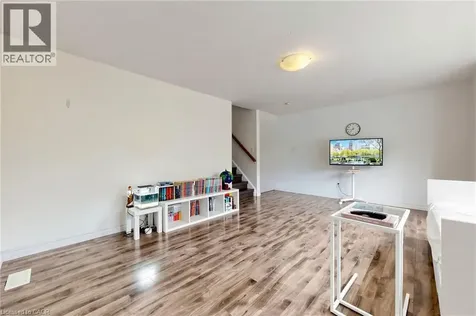 110 Activa Avenue Kitchener ON N2E 4K4