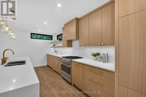 152 St Andrew Street North St. Marys ON N4X 1A2