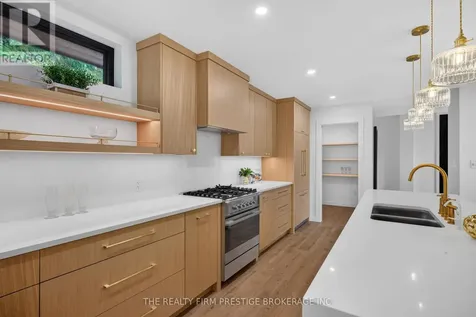 152 St Andrew Street North St. Marys ON N4X 1A2