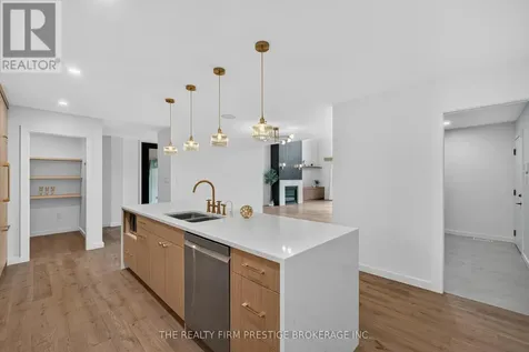 152 St Andrew Street North St. Marys ON N4X 1A2
