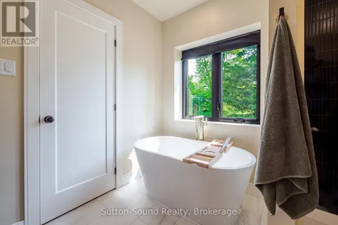 115 Gordon Street South Chatsworth ON N0H 2V0