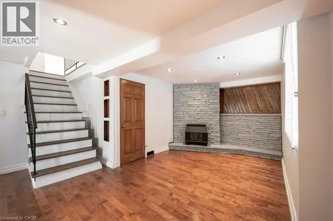 22 Dundonald Road Cambridge ON N1S 3H3
