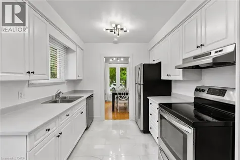 7 Ameer Drive St. Catharines ON L2N 3S9