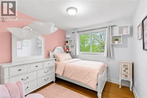 7 Ameer Drive St. Catharines ON L2N 3S9