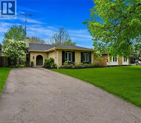 7 Ameer Drive St. Catharines ON L2N 3S9