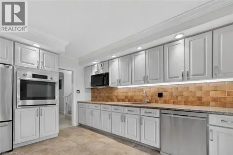 195 Wilton Street Burlington ON L7N 1V8