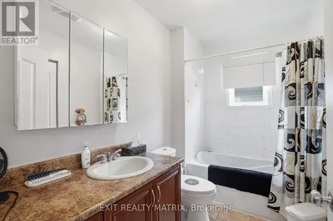 311 Nelson Street Hawkesbury ON K6A 1M1
