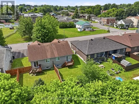 311 Nelson Street Hawkesbury ON K6A 1M1