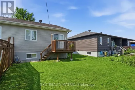 311 Nelson Street Hawkesbury ON K6A 1M1