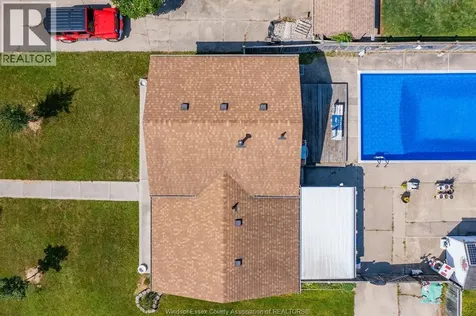 5122 Colbourne Drive Windsor ON N8T 1T8