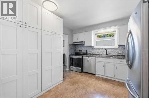 118 Finch Drive Sarnia ON N7S 5R9