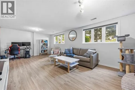 118 Finch Drive Sarnia ON N7S 5R9