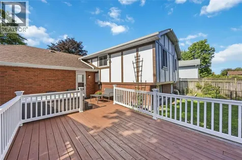118 Finch Drive Sarnia ON N7S 5R9