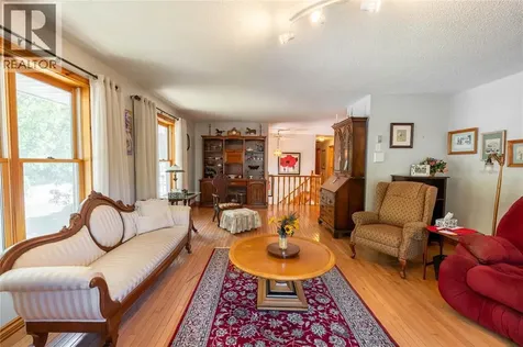 9952 Powell Road Lambton Shores ON N0N 2L0