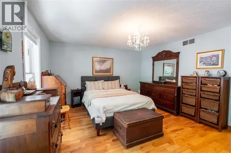 9952 Powell Road Lambton Shores ON N0N 2L0