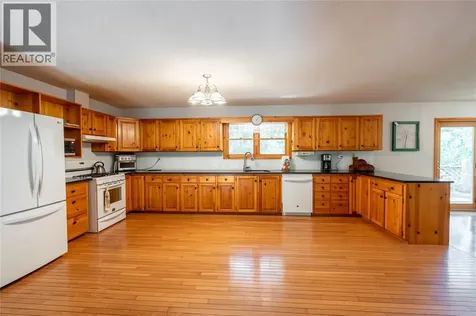 9952 Powell Road Lambton Shores ON N0N 2L0
