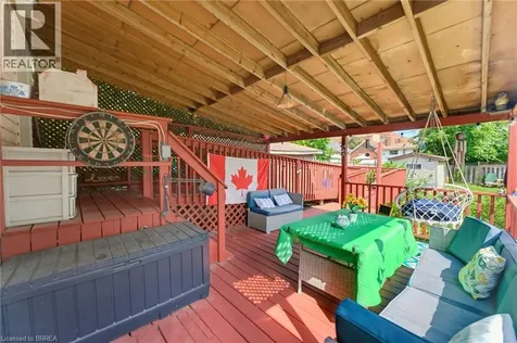 128 Mary Street Brantford ON N3S 3B9