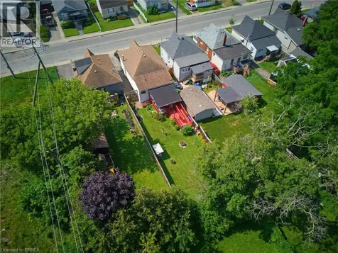 128 Mary Street Brantford ON N3S 3B9