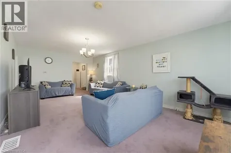128 Mary Street Brantford ON N3S 3B9