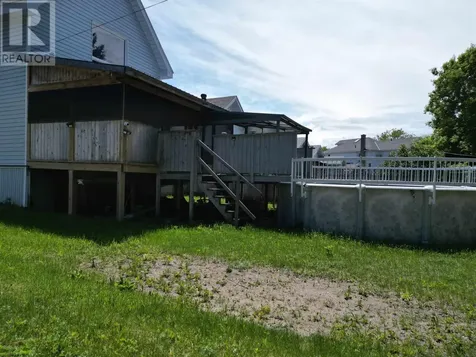 138 Lakeside Avenue Blind River ON P0R 1B0