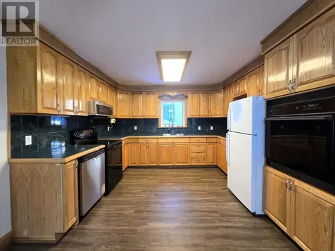138 Lakeside Avenue Blind River ON P0R 1B0