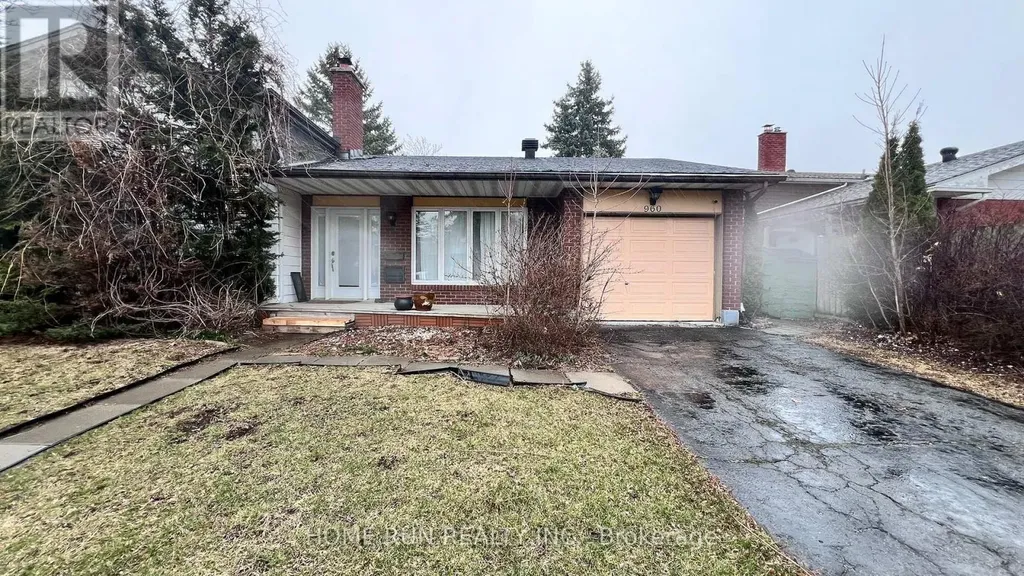 960 Cahill Drive Ottawa ON K1V 9H8