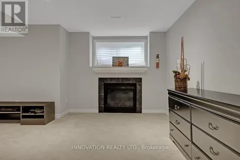 253 Shinleaf Crescent Ottawa ON K1W 0J2