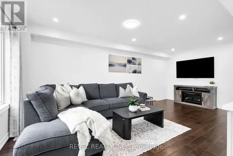 824 Cook Crescent Shelburne ON L9V 3T9