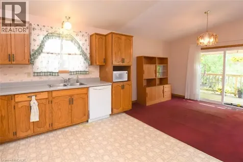 32 Mcmaster Drive Caledonia ON N3W 1H5
