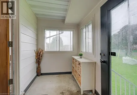 128 Pollock Avenue Cambridge ON N1R 2C3