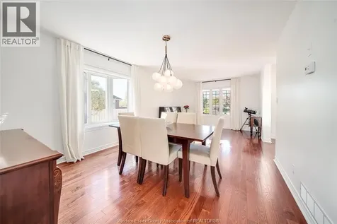 5023 Southwood Lakes Boulevard Windsor ON N9G 2Y1