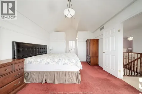 5023 Southwood Lakes Boulevard Windsor ON N9G 2Y1