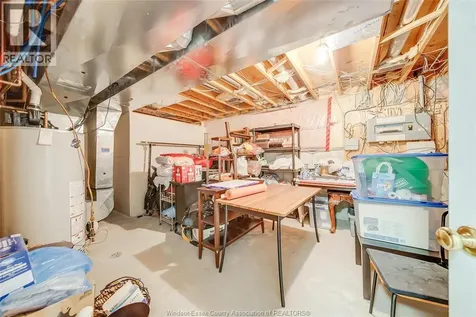 5023 Southwood Lakes Boulevard Windsor ON N9G 2Y1