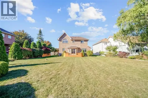 5023 Southwood Lakes Boulevard Windsor ON N9G 2Y1