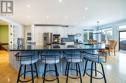 1524 Westview Crescent Selwyn ON K0L 2H0