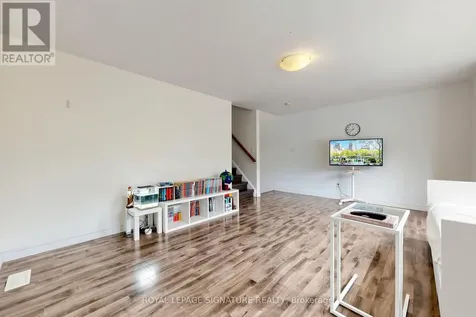 110 Activa Avenue Kitchener ON N2E 4K4