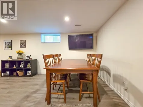 454 King West Street Chatham ON N7M 1G5