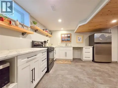 454 King West Street Chatham ON N7M 1G5