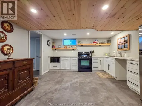 454 King West Street Chatham ON N7M 1G5
